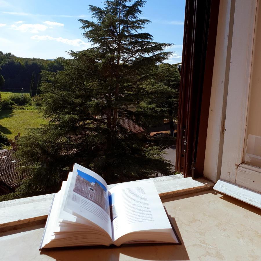La Casa Dei Libri Villa Sutri Exterior photo